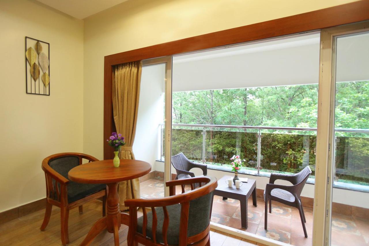 La Feliz Palacio Yercaud Eksteriør billede
