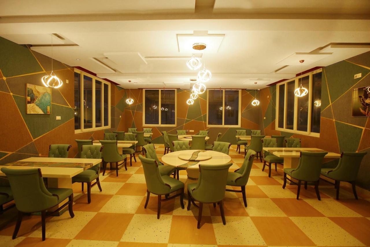 La Feliz Palacio Yercaud Eksteriør billede